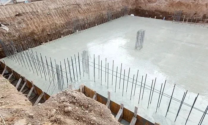 Diseño de Cimentaciones Superficiales en Málaga: Suelo y Terreno